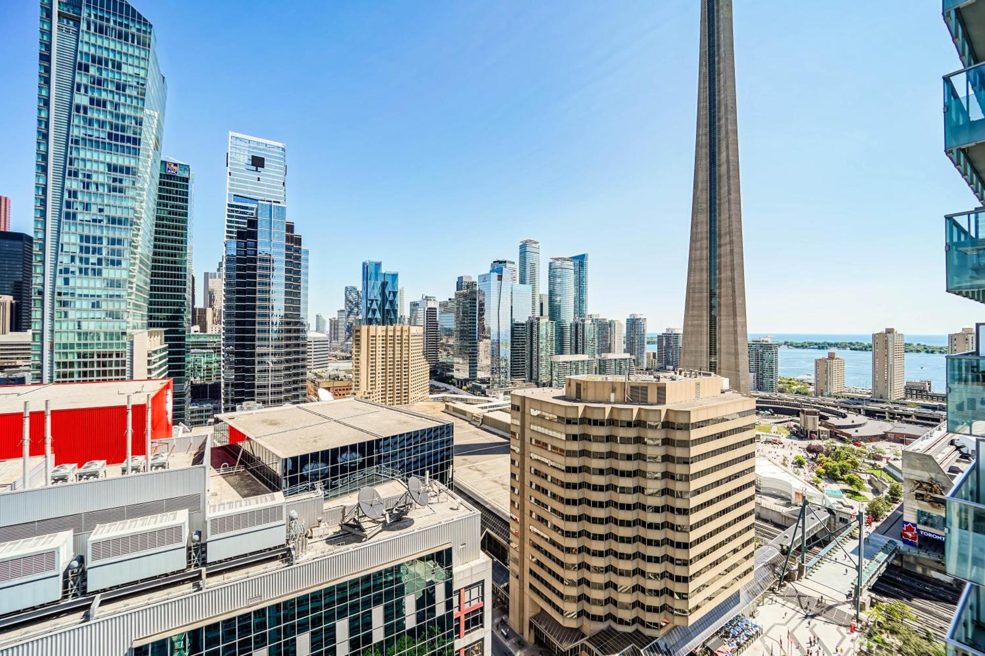 Chol Furnished Suites Heart Of Downtown Toronto, 2 Beds, Free Parking, Cn Tower View Dış mekan fotoğraf